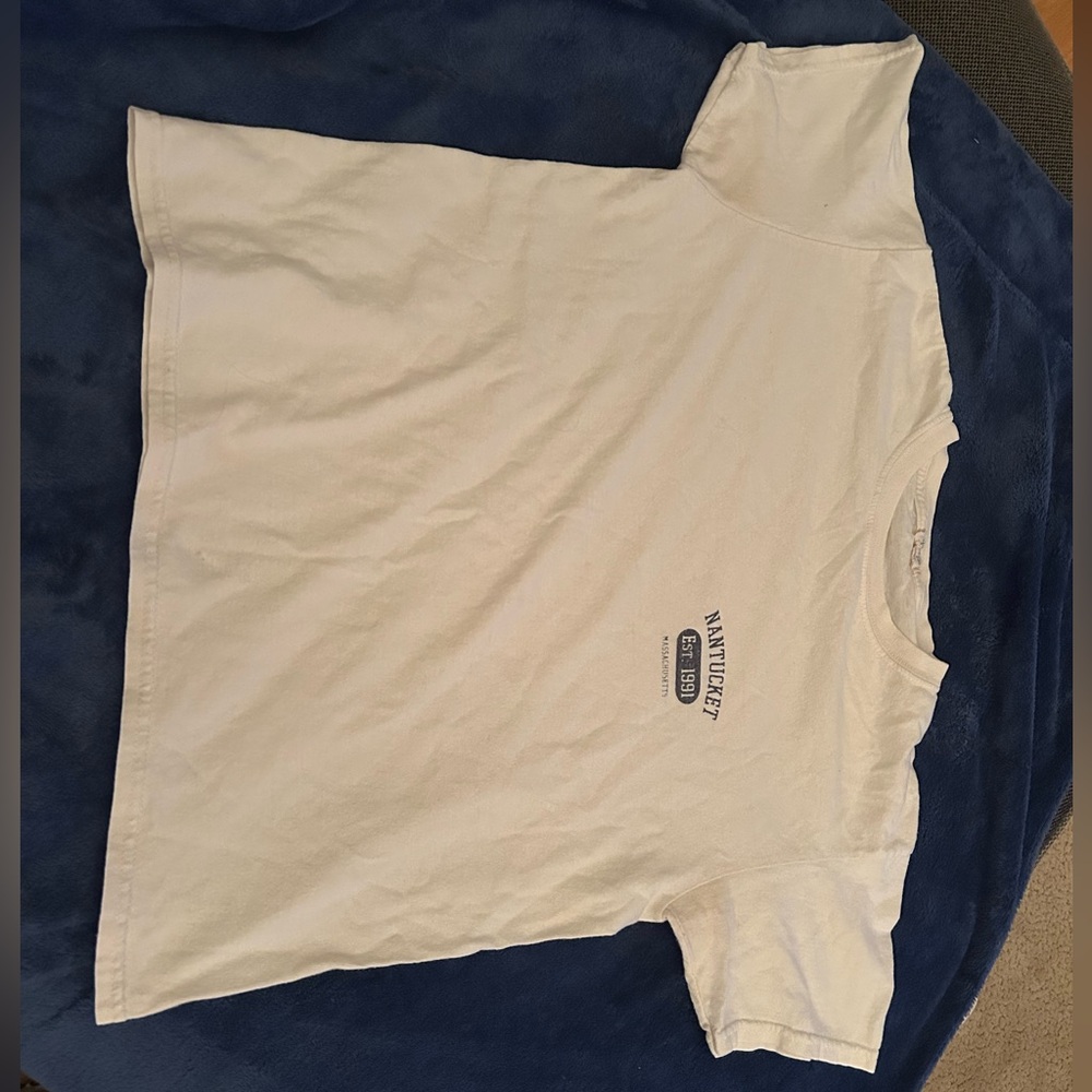 Off-White Short Sleeve Tee with Navy Nantucket lettering